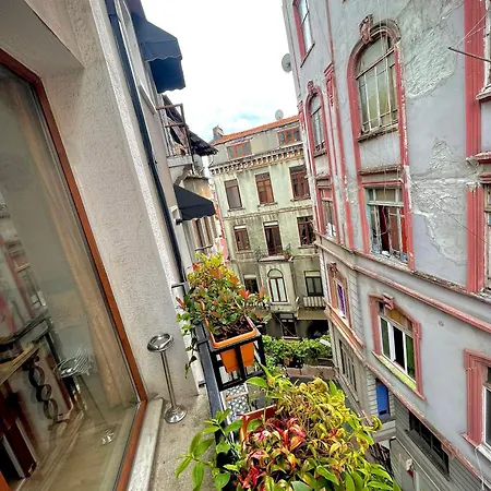 公寓式酒店 Elegance Aparts Cihangir