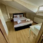 Apart-hotel Elegance Aparts Cihangir 4*