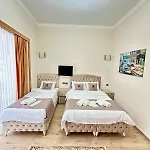 Elegance Aparts Cihangir 4* Istambul
