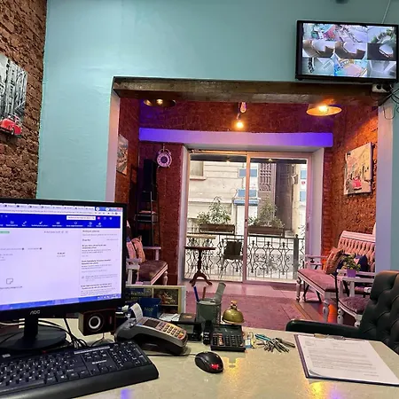 Elegance Aparts Cihangir